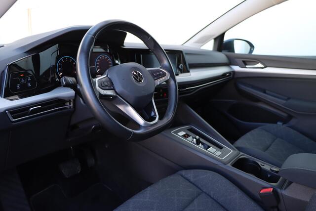 Volkswagen GOLF 1.0 eTSI Life 110pk | Carplay | Adaptive