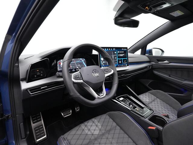 Volkswagen GOLF Variant 1.5 eTSI 150 pk DSG R-Line | Panoramadak | Achteruitrijcamera | Adaptive Cruise | Stuur-/stoelverwarming | Sportonderstel