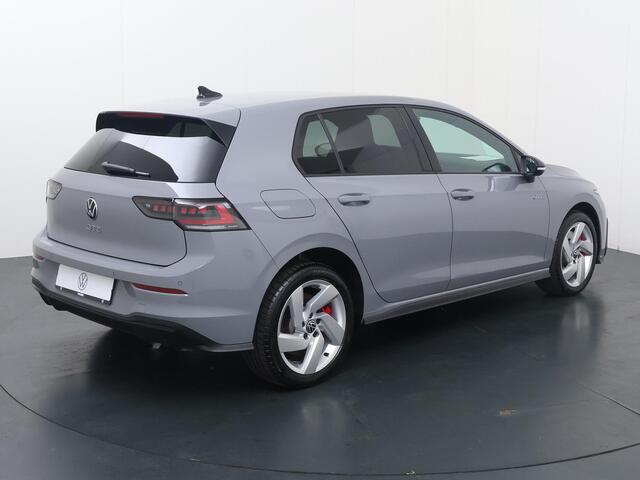 Volkswagen GOLF 1.5 eHybrid GTE | 272 PK | SoH 97% | Head-up display | Adaptive cruise control | Climate control |