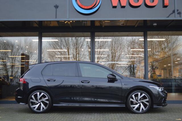 Volkswagen GOLF 1.5 eTSI R-Line DSG Led Virtual Acc Sfeer Camera CarPlay Trekh Pdc