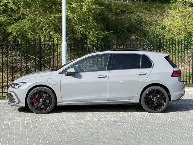 Volkswagen GOLF 1.4 eHybrid GTE | Trekhaak | HUD | Pano