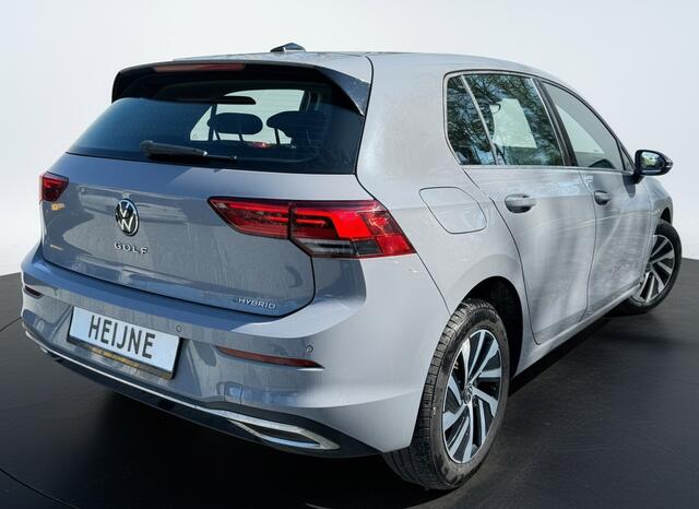 Volkswagen GOLF eHybrid PHEV 204PK DSG STYLE CARPLAY/NAVI/STUURVERW.