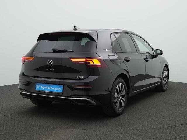 Volkswagen GOLF 1.5 eTSI 150 pk DSG Life Goal Edition | Trekhaak | Achteruitrijcamera | Adaptive Cruise | Stuur-/stoelverwarming