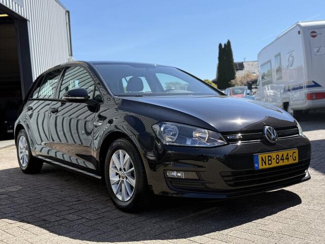 Volkswagen GOLF 1.0 TSI Trendline | CARPLAY | CRUISE | NAVI | TREKHAAK |