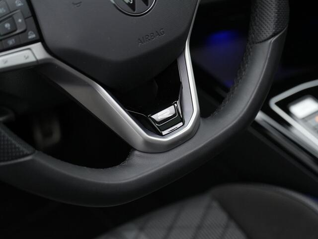 Volkswagen GOLF 1.5 eTSI 115 pk DSG R-Line | Panoramadak | IQ Light | Harman/Kardon | Achteruitrijcamera | Adaptive Cruise
