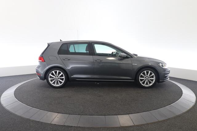 Volkswagen GOLF 1.5 TSI Highline