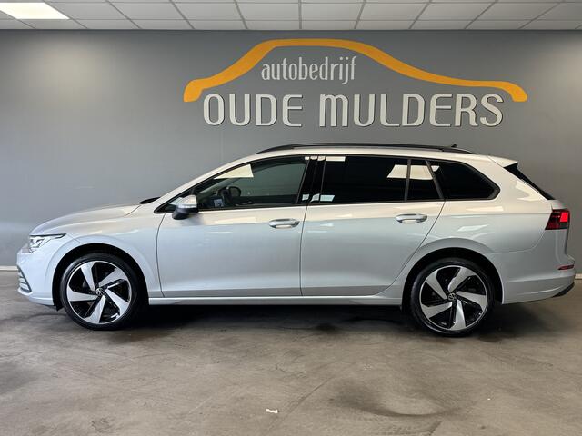 Volkswagen GOLF Variant 1.0 eTSI ACC/Carplay/Sensoren/Stoel-Stuurverwarming