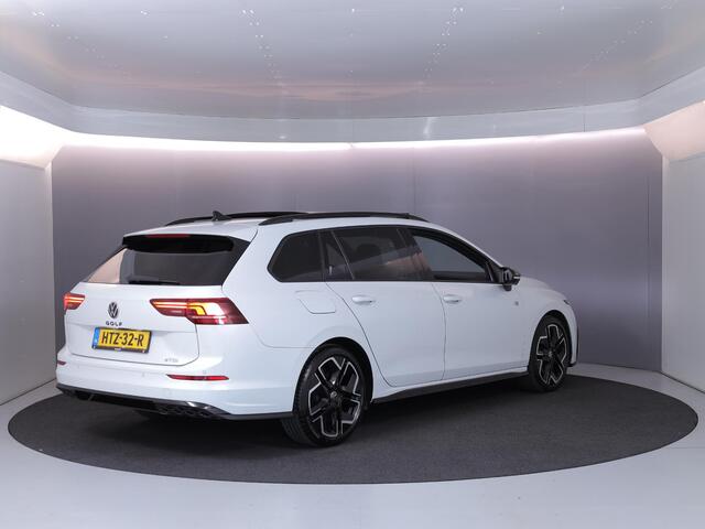 Volkswagen GOLF variant 1.5 eTSI R-Line Edition | Black style pakket | Panoramisch schuif-kanteldak | Assistance pakket plus