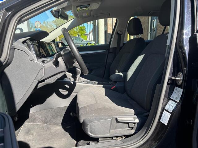 Volkswagen GOLF 1.5 TSI Life