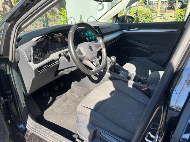 Volkswagen GOLF 1.5 TSI Life