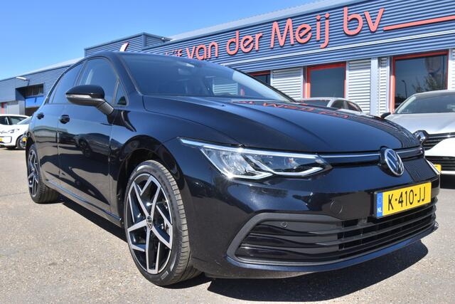 Volkswagen GOLF 1.0 TSI Golf , TREKHAAK , LMV 18 , PDC V+A , CLIMATR , NAVI VIA APP , CR CONTR , LED KOPL ,