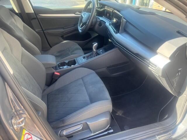 Volkswagen GOLF 1.0 TSI Life Business