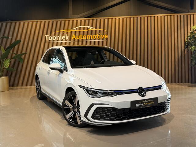 Volkswagen GOLF 1.4 eHybrid GTE Panorama Vol leder interieur met Memory, Navigatie afneembaar Trekhaak