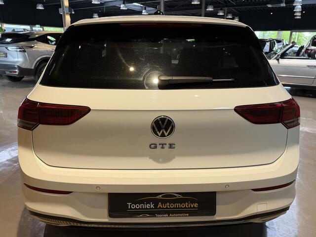Volkswagen GOLF 1.4 eHybrid GTE Panorama Vol leder interieur met Memory, Navigatie afneembaar Trekhaak