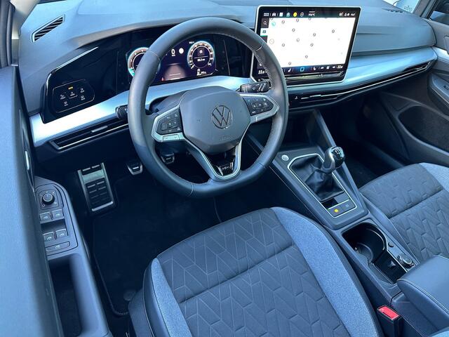 Volkswagen GOLF Variant 1.5 TSI 150pk Goal | Trekhaak | Camera | Dode hoek | Rijklaar incl. garantie