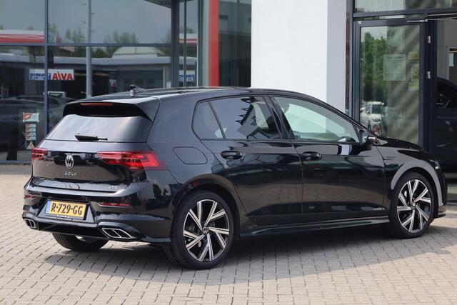 Volkswagen GOLF 1.5 eTSI R-Line Business+ panoramadak, 18" LMV Bakersfield, LED matrix, navigatie, stoelverwarming, side assist, ACC, spiegel pakket, stuurwielverwarming, privacy glas.