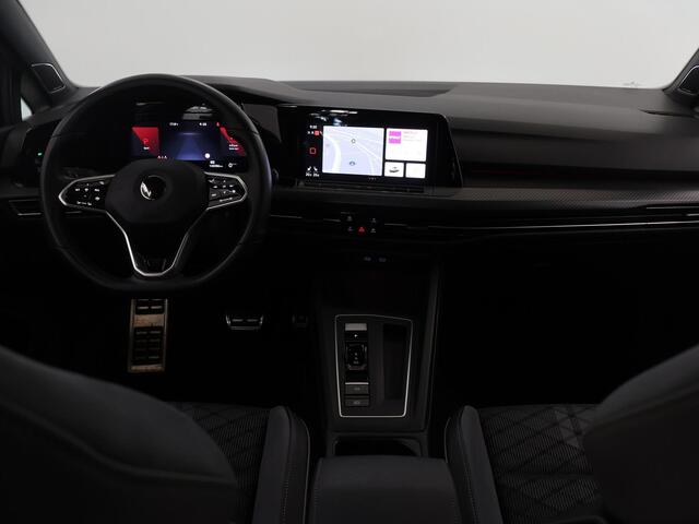 Volkswagen GOLF 1.5 eTSI R-Line Business | Panoramadak | Sportstoelen | Virtual Cockpit | Navigatie | Camera | DAB | Apple CarPlay/Android auto | Sfeerverlichting | Stuurverwarming | Adaptieve Cruise Control | Harman/Kardon |