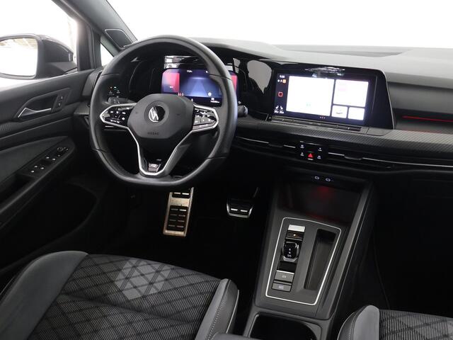 Volkswagen GOLF 1.5 eTSI R-Line Business | Panoramadak | Sportstoelen | Virtual Cockpit | Navigatie | Camera | DAB | Apple CarPlay/Android auto | Sfeerverlichting | Stuurverwarming | Adaptieve Cruise Control | Harman/Kardon |