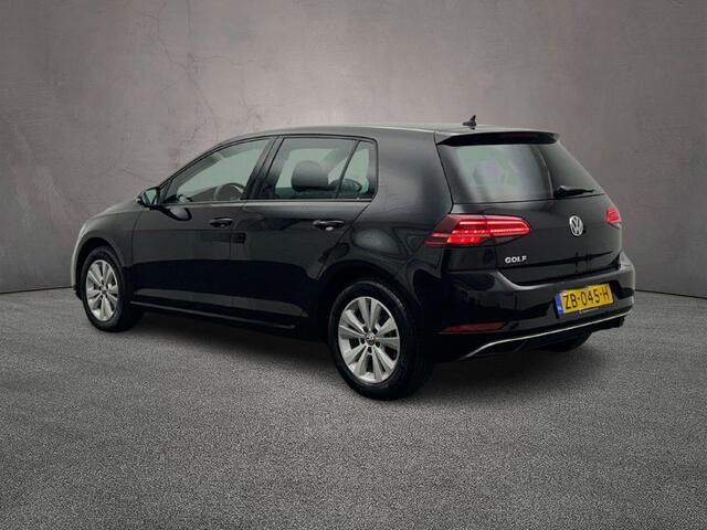 Volkswagen GOLF Comfortline Business 1.0 TSI 115pk Adaptive cruise control, Navigatie, Stoelverwarming, Achteruitrijcamera, Parkeersensoren