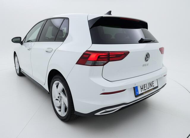 Volkswagen GOLF GTE 245PK HYBRID SPORT CARPLAY/ACC/SFEERVERL/STUURVERW.