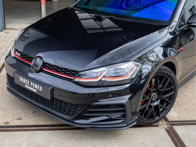 Volkswagen GOLF 2.0 TSI GTI Performance *ACC | Dynaudio | Alcantara | Camera | Stoelverwarming | Apple Carplay | Sfeerverlichting | Virtual*
