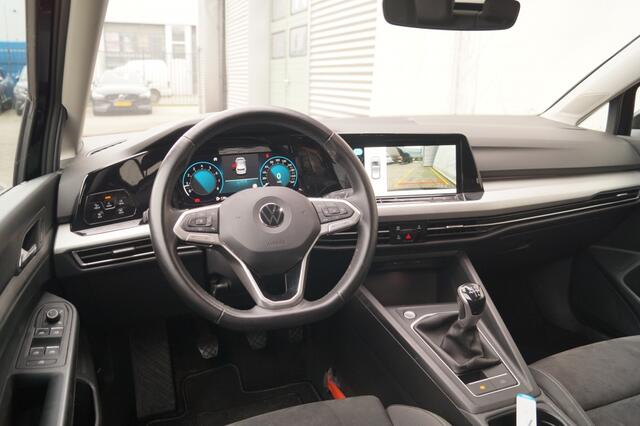 Volkswagen GOLF 1.5 TSI 130pk Life Business -LED-NAVI-ECC-PDC-CAM-