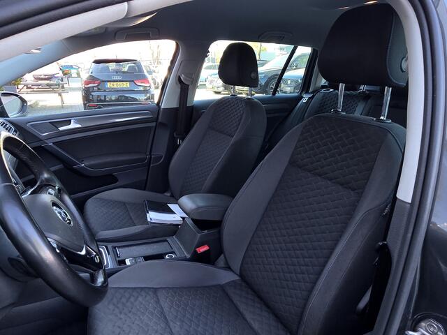 Volkswagen GOLF Variant 1.5 TSI Highline