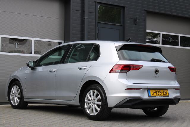 Volkswagen GOLF 1.0 TSI Golf - 16 inch - Adaptive cruise - Apple carplay/ Android - Nederlandse auto Leuke frisse VW Golf