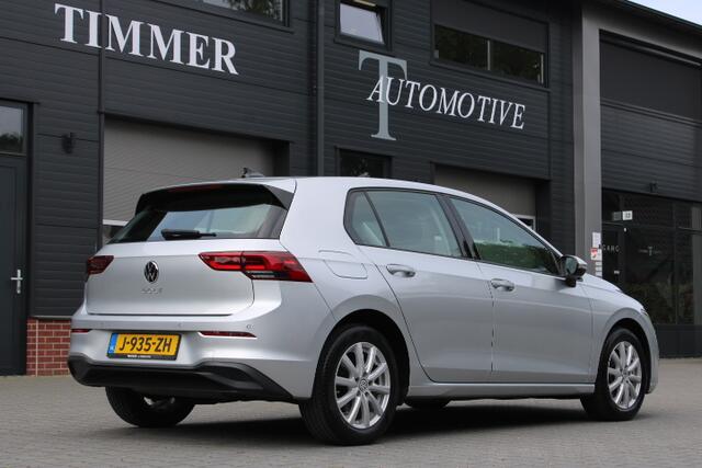 Volkswagen GOLF 1.0 TSI Golf - 16 inch - Adaptive cruise - Apple carplay/ Android - Nederlandse auto Leuke frisse VW Golf