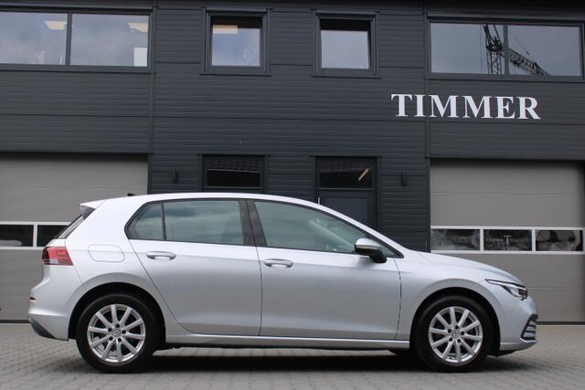 Volkswagen GOLF 1.0 TSI Golf - 16 inch - Adaptive cruise - Apple carplay/ Android - Nederlandse auto Leuke frisse VW Golf
