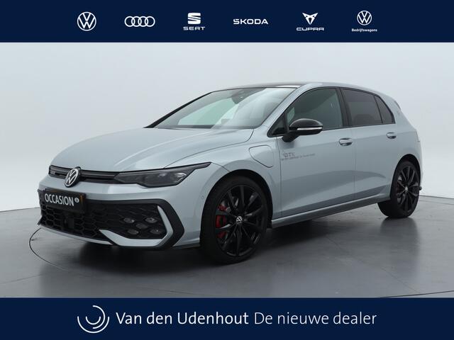 Volkswagen GOLF 1.5 eHybrid 272pk DSG GTE / Demonstratieauto