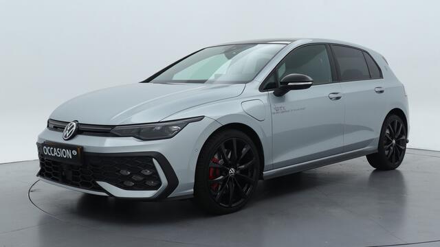 Volkswagen GOLF 1.5 eHybrid 272pk DSG GTE / Demonstratieauto