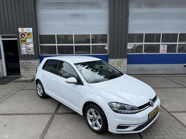 Volkswagen GOLF 1.0 TSI Trendline
