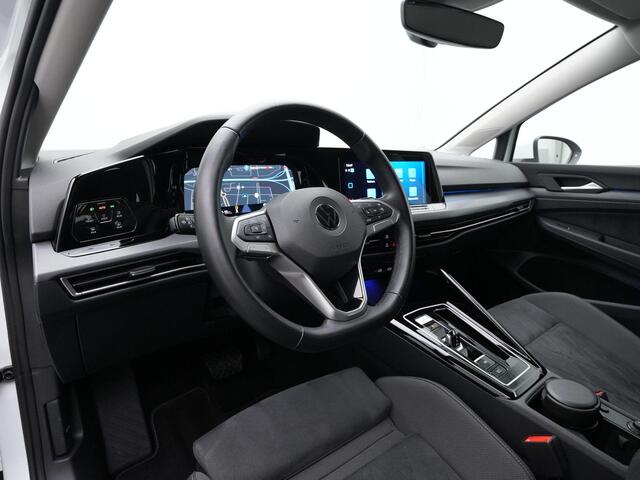 Volkswagen GOLF 1.4 eHybrid 204 pk Style | Geheugen-/massagestoel | IQ Light | Stuur-/stoelverwarming | Adaptive Cruise | Navigatie