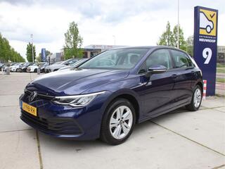 volkswagen-golf-1.0-tsi-life-digita