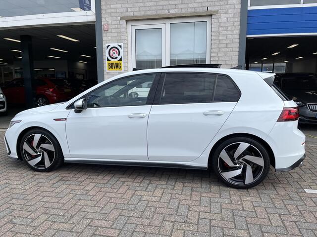 Volkswagen GOLF 2.0 TSI GTI / AUTOMAAT/ 245 PK/ PANO/ CAMERA/ PARK. SENSOREN/ IQ. LIGHT/ VIRTUAL COCKPIT/ STOELVERWARM./ ADAPT. CRUISE/ NAVI/ CLIMA/ 18" LMV
