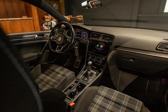 Volkswagen GOLF 1.4 TSI PHEV GTE Virtueel Cockpit | Trekhaak | Apple Carplay