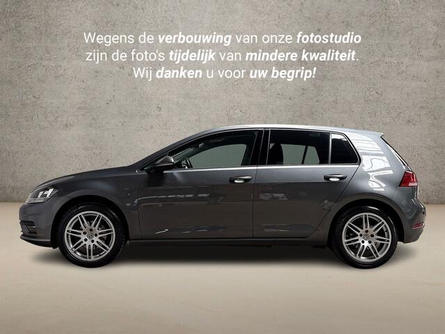 Volkswagen GOLF 1.0 TSI Sportline (APPLE CARPLAY, CLIMATE, GETINT GLAS, SPORTSTOELEN, LM VELGEN, CRUISE, NIEUWE APK, NIEUWSTAAT)