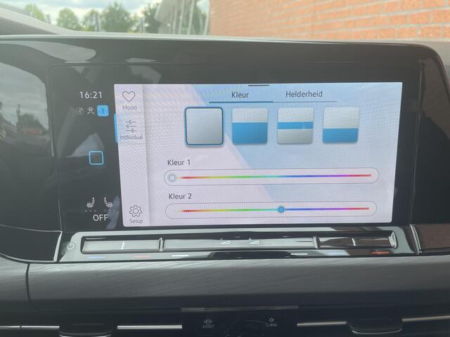 Volkswagen GOLF Variant 1.5 eTSI 150pk DSG Style Navigatie Apple Carplay/Android Auto Parkeersensoren Adaptive Cruise Control Blind Spot Assist Stoel-en stuurverwarming Ledverlichting Climate Control