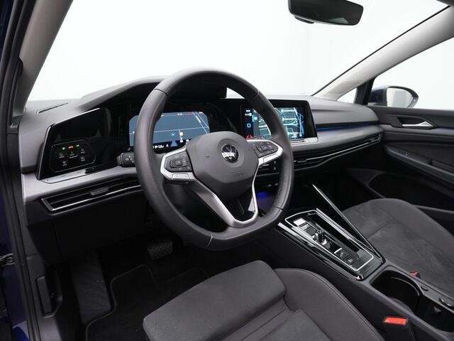 Volkswagen GOLF 1.4 eHybrid 204 pk Style | Panoramadak | Geheugen-/massagestoel | Adaptief onderstel | Head-up display | Stuur-/stoelverwarming | Achteruitrijcamera