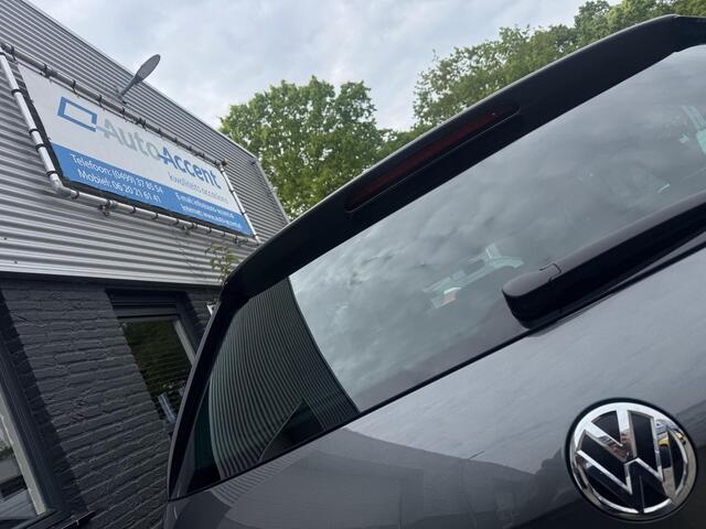 Volkswagen GOLF Variant 1.5 TSI Highline Business R Leder/Trekhaak/NL-auto/141dkm...