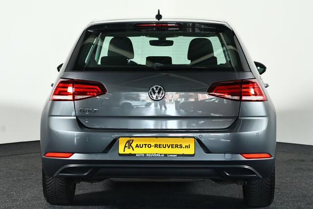 Volkswagen GOLF 1.0 TSI Trendline / Airco / LMV / 4S band