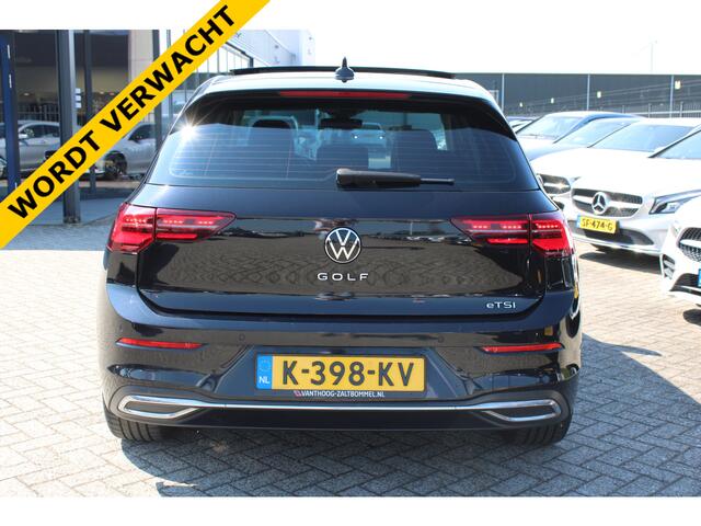Volkswagen GOLF 1.5 eTSI Style PANORAMADAK MEMORY ACC SFEER CARPLAY
