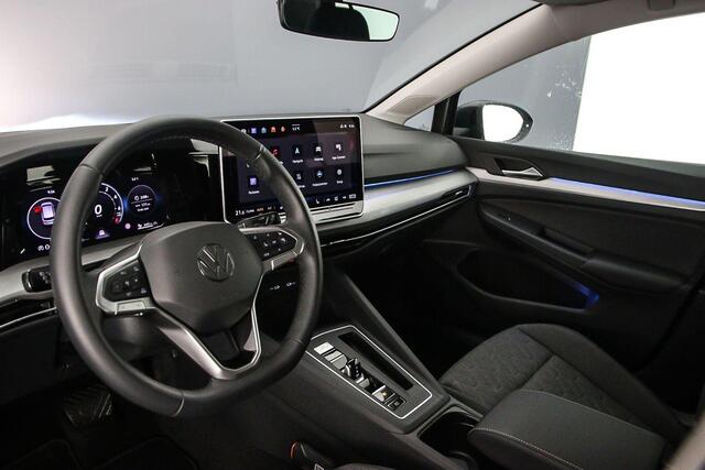 Volkswagen GOLF Life Edition 1.5 TSI eHybrid 204pk DSG Automaat Adaptive cruise control, Achteruitrijcamera, LED koplampen, App connect, Stoelverwarming, Parkeersensoren