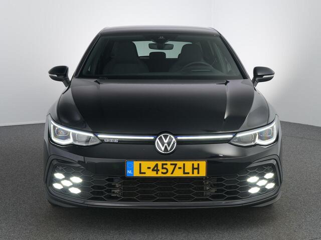 Volkswagen GOLF 1.4 eHybrid GTE | HUD | IQ Matrix | Mistlampen | Winterpakket | Afneembare trekhaak | ACC |