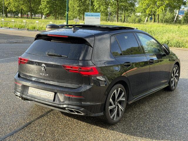 Volkswagen GOLF 1.5 eTSI R-Line Pano Navi ACC IQ Light