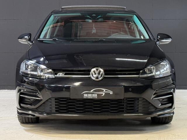 Volkswagen GOLF 1.5 TSI Highline Business R | ACC | Stoel/Stuurverw. | Panoramadak