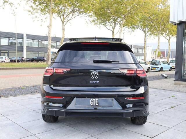 Volkswagen GOLF GTE 1.5 eHybrid 272PK | Panodak | Leer | Stoel Ventilatie | Head-up | Keyless | Camera | Memory | IQ Light | Stoel&Stuurverwarming |