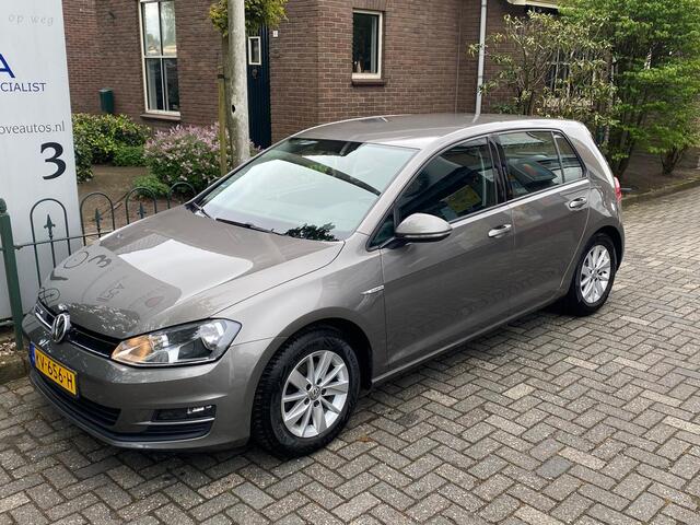 Volkswagen GOLF 1.0 TSI Edition