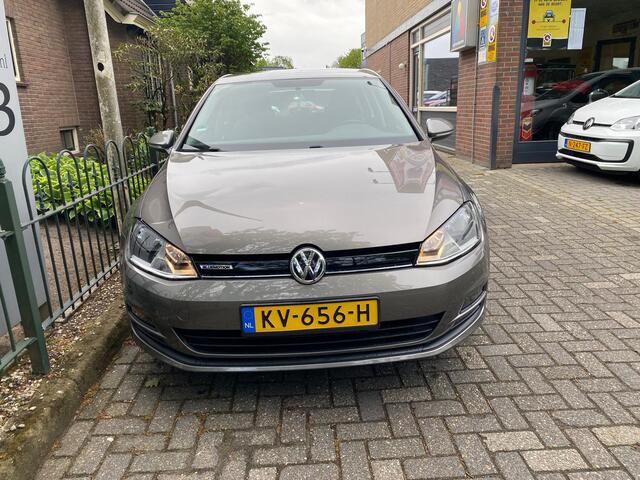 Volkswagen GOLF 1.0 TSI Edition